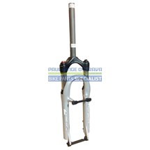 LONGUS odpružená vidlice XCSL 26“ zdvih 80 mm, DISC + V, sloupek 1-1/8“ výška 24 cm, stříbrná
